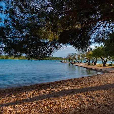 Holiday park Croatia Camp Mobile Homes Pirovac